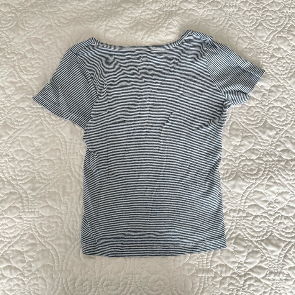 Top - Picture 2 of 2